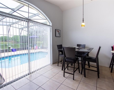 1832 Wimbledon Street - Photo Thumbnail 10
