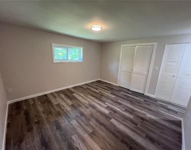 4123 Michel Tree Street - Photo Thumbnail 18