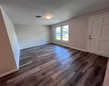 4123 Michel Tree Street - Photo Thumbnail 22
