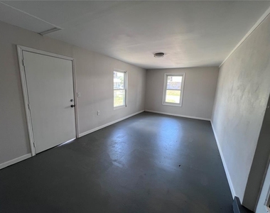 4123 Michel Tree Street - Photo Thumbnail 24