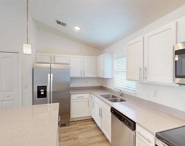 6089 Deer Run Road - Photo Thumbnail 5