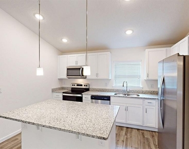 5611 Nymph Avenue - Photo Thumbnail 7
