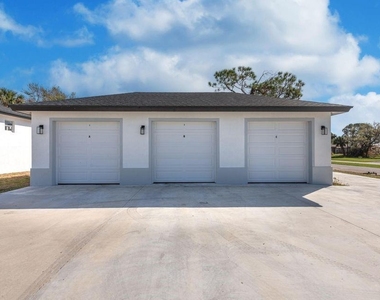 260 Rotonda Boulevard - Photo Thumbnail 11