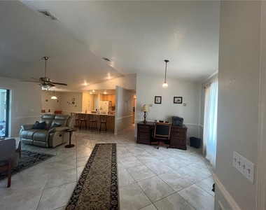 3177 Clifford Street - Photo Thumbnail 2