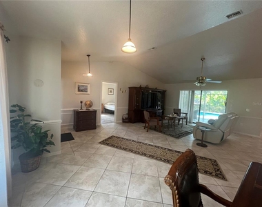 3177 Clifford Street - Photo Thumbnail 3
