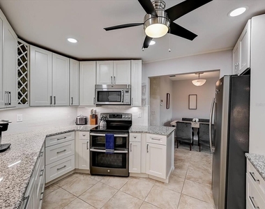 10 Stone Mountain Boulevard - Photo Thumbnail 21