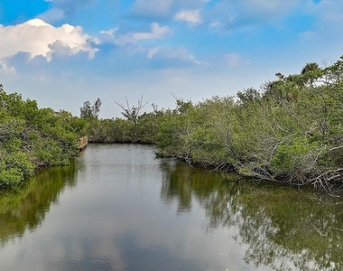 10 Stone Mountain Boulevard - Photo Thumbnail 39