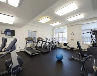 280 East 2nd Street - Photo Thumbnail 4