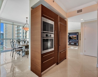 101 S Fort Lauderdale Beach Boulevard - Photo Thumbnail 30