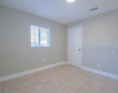 508 N 23rd Street - Photo Thumbnail 10