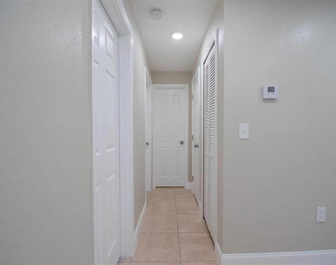 508 N 23rd Street - Photo Thumbnail 7