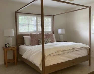 1202 Palm Trail - Photo Thumbnail 14