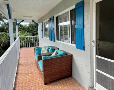 1202 Palm Trail - Photo Thumbnail 29