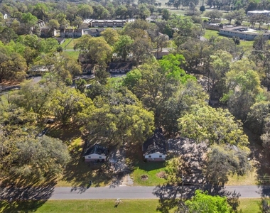403 Ne 26th Court - Photo Thumbnail 16
