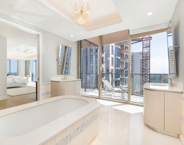 1333 S Flagler Drive - Photo Thumbnail 17