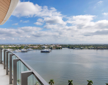 1333 S Flagler Drive - Photo Thumbnail 28