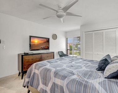 804 Foxpointe Circle - Photo Thumbnail 27