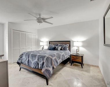 804 Foxpointe Circle - Photo Thumbnail 36