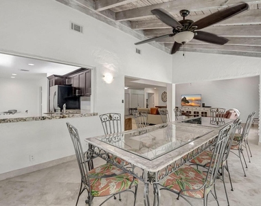 804 Foxpointe Circle - Photo Thumbnail 14