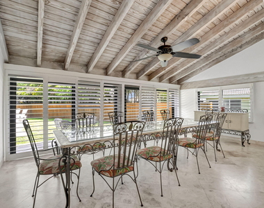 804 Foxpointe Circle - Photo Thumbnail 22