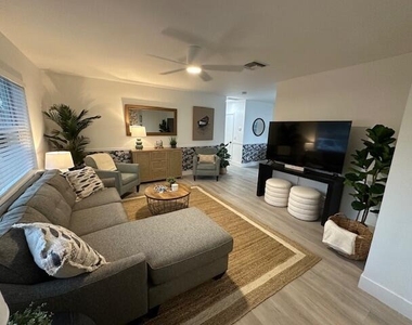 526 Eastwind Drive - Photo Thumbnail 3