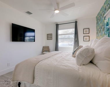 526 Eastwind Drive - Photo Thumbnail 10
