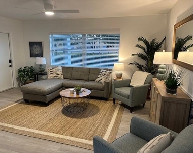 526 Eastwind Drive - Photo Thumbnail 2