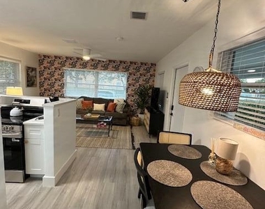 524 Eastwind Drive - Photo Thumbnail 7