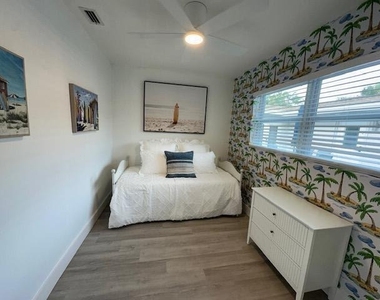 524 Eastwind Drive - Photo Thumbnail 10