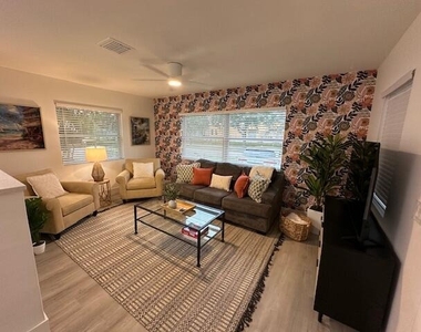 524 Eastwind Drive - Photo Thumbnail 3