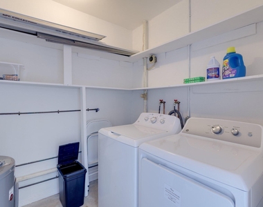 524 Eastwind Drive - Photo Thumbnail 16
