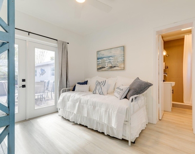 522 Eastwind Drive - Photo Thumbnail 10