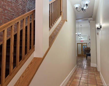 125 Main Street - Photo Thumbnail 21