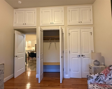125 Main Street - Photo Thumbnail 7