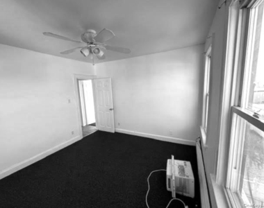 50 Huber Place - Photo Thumbnail 4