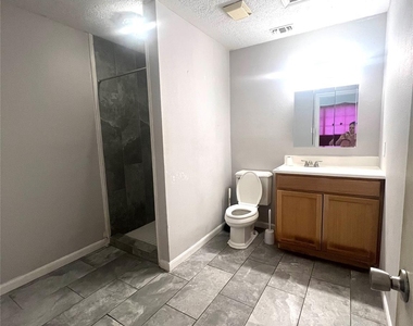 10515 Sagewind Drive - Photo Thumbnail 16