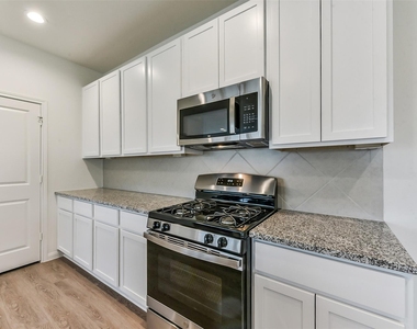 3906 Sugardale Street - Photo Thumbnail 14