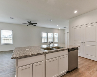 3906 Sugardale Street - Photo Thumbnail 13
