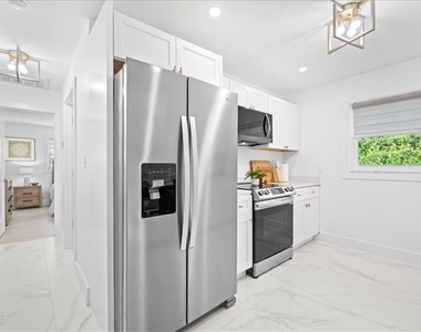 27585 Imperial Shores Boulevard - Photo Thumbnail 16