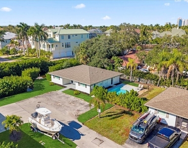 27585 Imperial Shores Boulevard - Photo Thumbnail 8