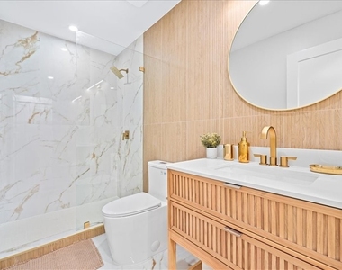 27585 Imperial Shores Boulevard - Photo Thumbnail 21