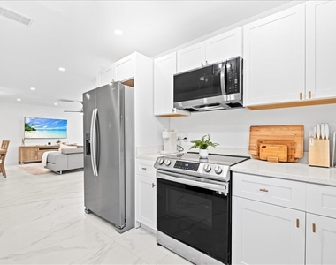 27585 Imperial Shores Boulevard - Photo Thumbnail 18