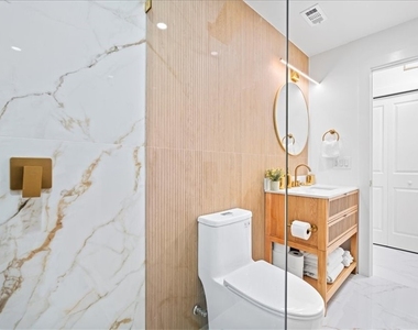 27585 Imperial Shores Boulevard - Photo Thumbnail 22