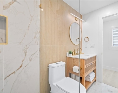 27585 Imperial Shores Boulevard - Photo Thumbnail 28