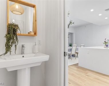1115 Central Avenue - Photo Thumbnail 13