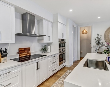 1115 Central Avenue - Photo Thumbnail 6