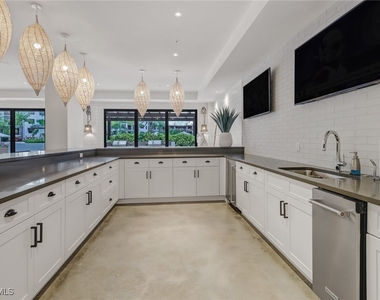 1115 Central Avenue - Photo Thumbnail 27