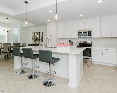 6034 National Boulevard - Photo Thumbnail 5