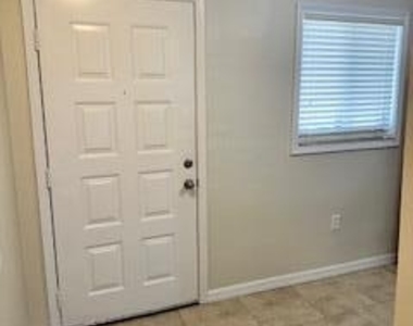 1720 Murrell Road - Photo Thumbnail 2