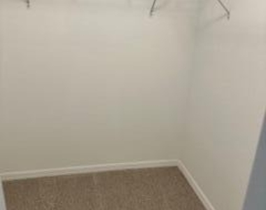 1720 Murrell Road - Photo Thumbnail 10